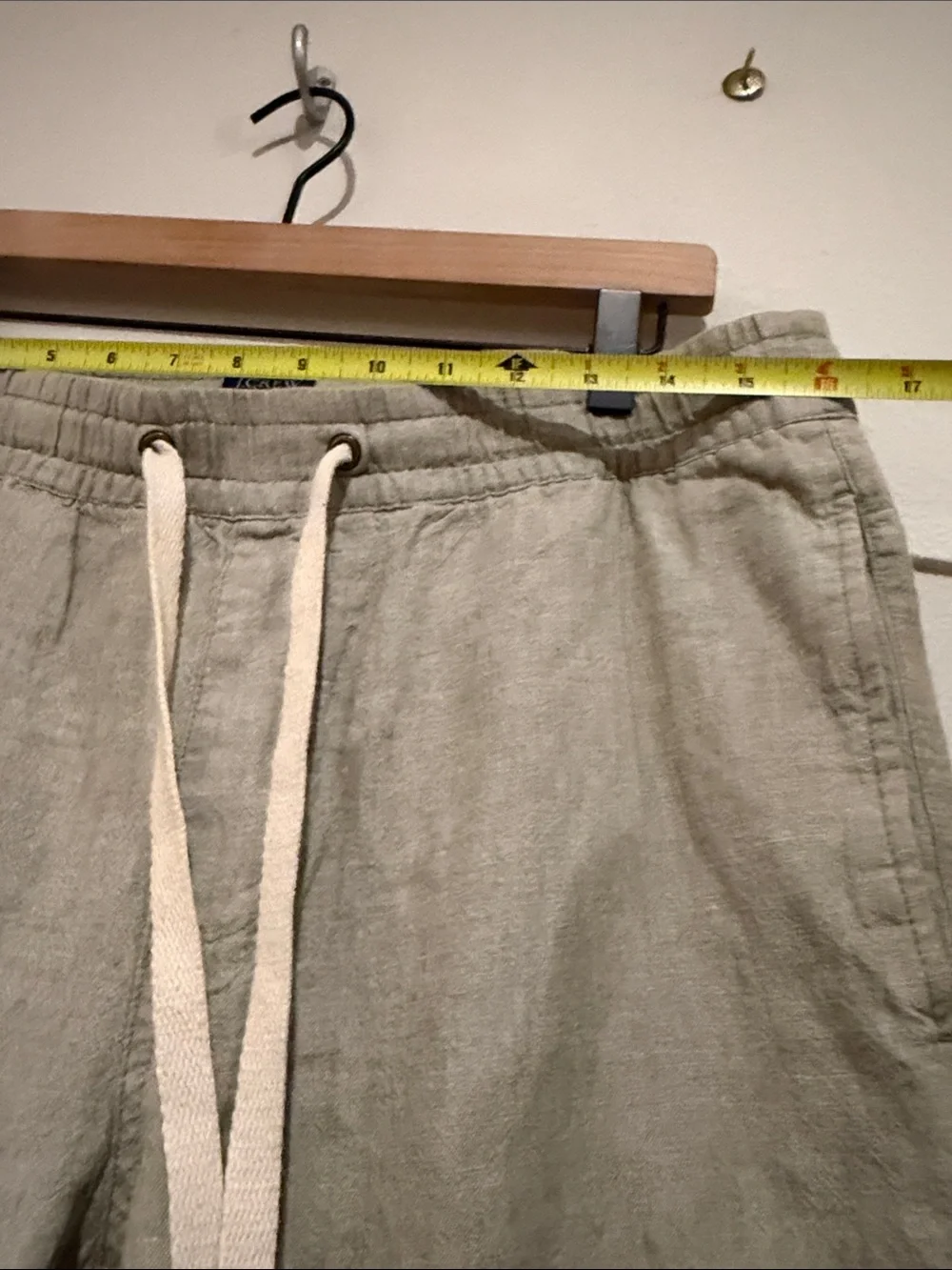 J. Crew Men's Drawstring Joggers in Tan